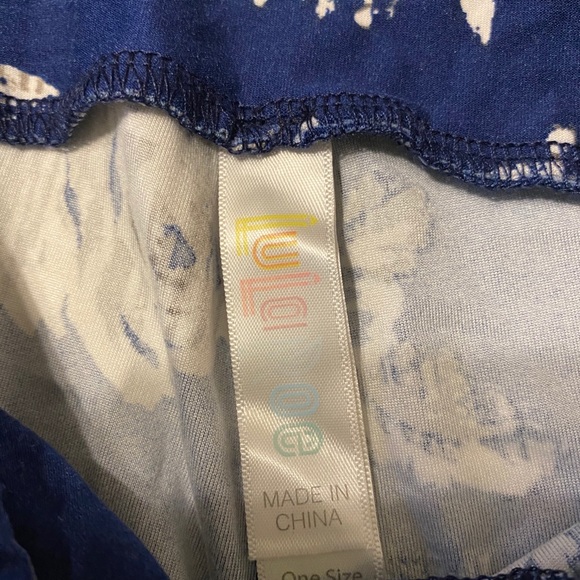 3 For $30 LulaRoe Blue White Classy Leggings - Picture 2 of 2